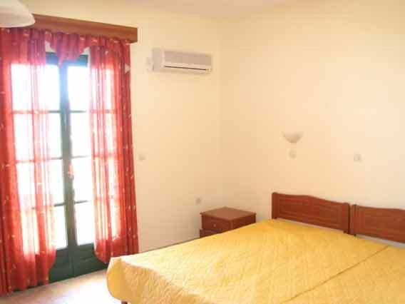 Castelia Bay Hotel Amoopi Exterior foto